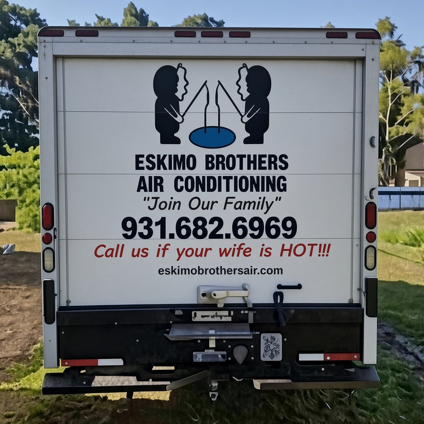 Eskimo Brothers Tennessee box truck, 931-682-6969 on the rear doors